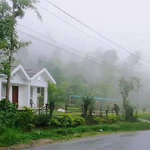  Bed & Breakfast Clubtravalet - Lovenest